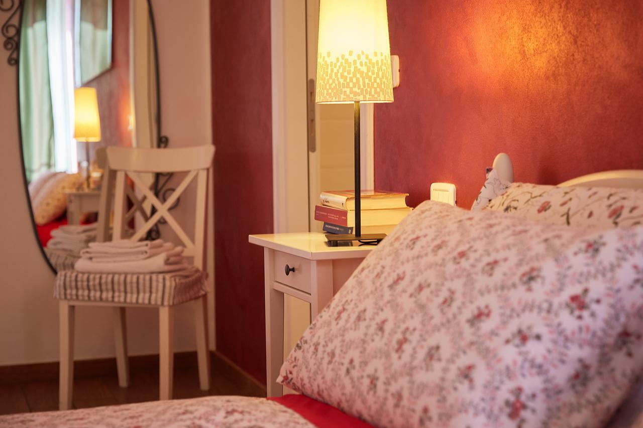 Cento Passi Dal Duomo B&B Arezzo Bagian luar foto